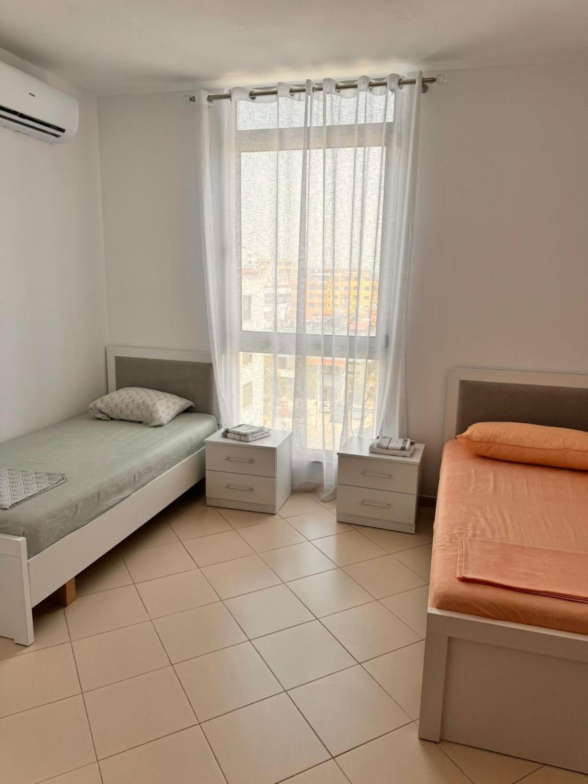 Holiday Apartments 5 Durrës Extérieur photo